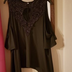PLUS black sharkbite cold shoulder blouse